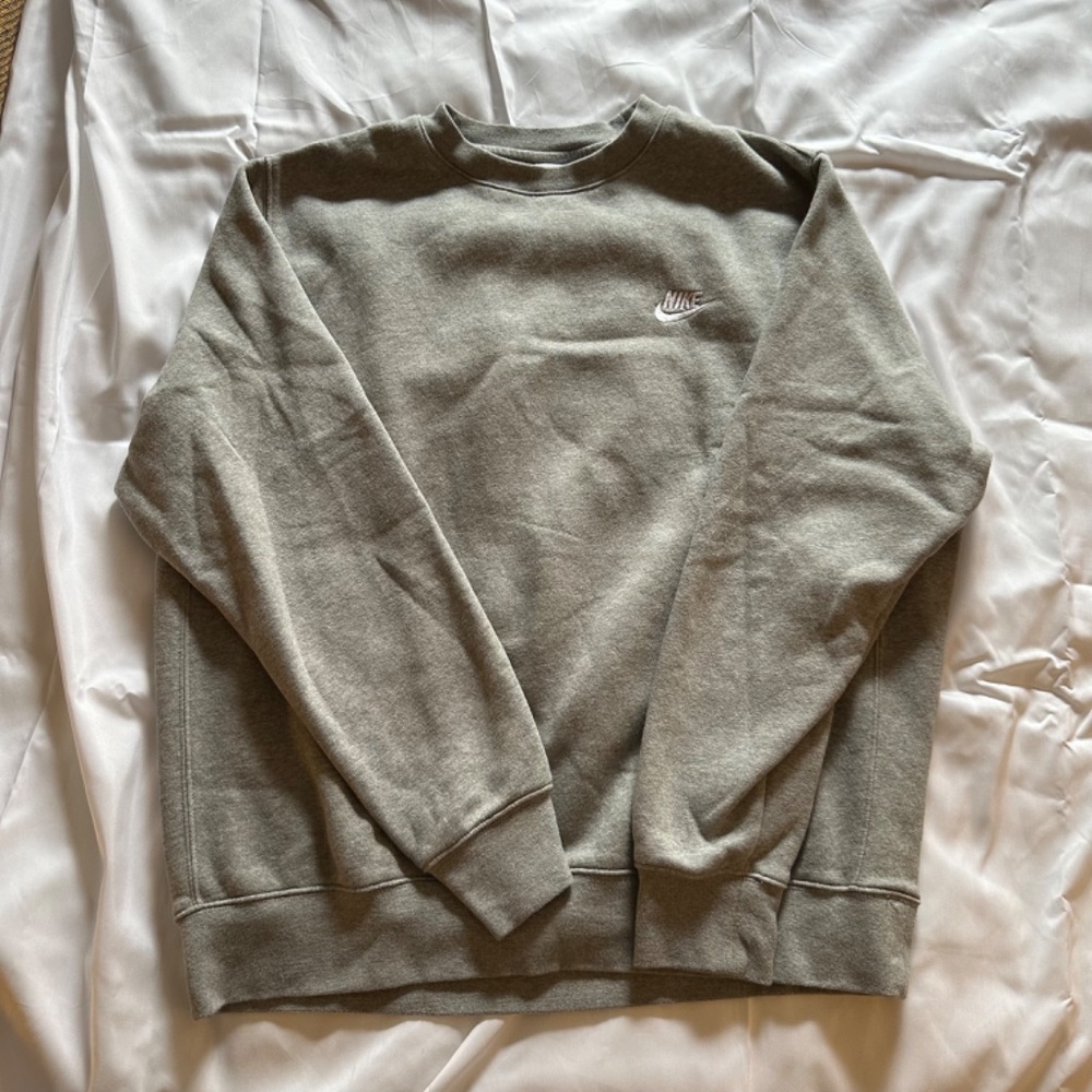 Nike Sportswear Club Fleece, Men's Crew, Dark Grey Heather/White, Large